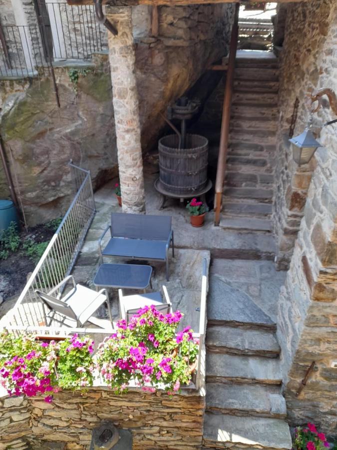 Bed & Breakfast La Crotta Pont-Saint-Martin Buitenkant foto